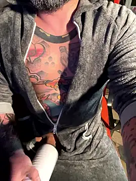 marcotatuatooo online show from January 2026 02:42:02 PM