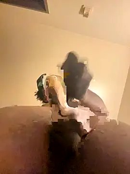 thefreakscomeoutatnight online show from October 2025 01:06:02 AM