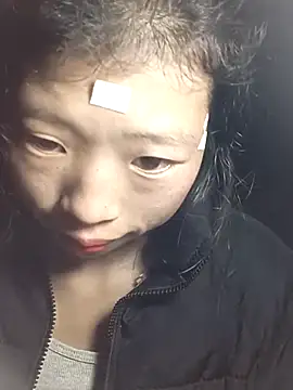 Khanhu xx online show from February 2026 03:38:02 AM