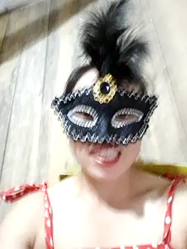 Tuyet xx online show from September 2025 03:33:02 AM