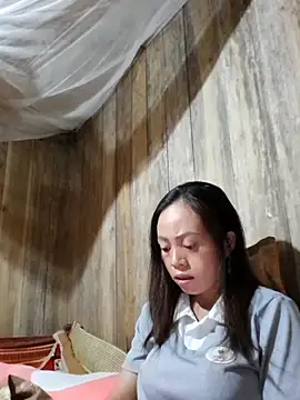 Tuyet xx online show from October 2025 08:53:02 PM