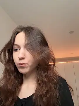 monnymoon online show from October 2025 09:08:02 AM