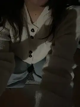 Snapshot of lee_ly chatting on March 2026 12:00:02 PM lee ly online show from March 2026 12:00:02 PM