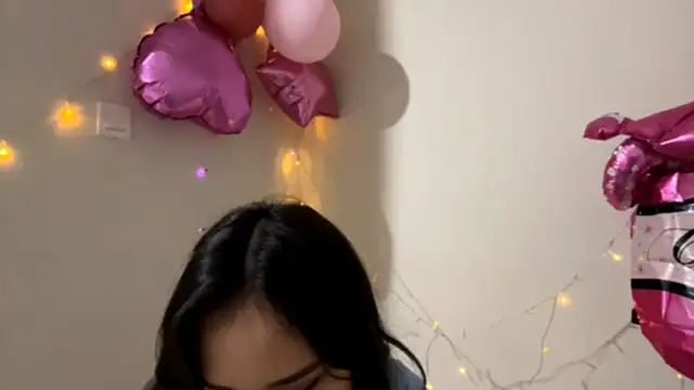 CarollFalick online show from October 2025 02:17:02 PM