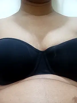 sweetysmita online show from April 2026 02:55:02 PM