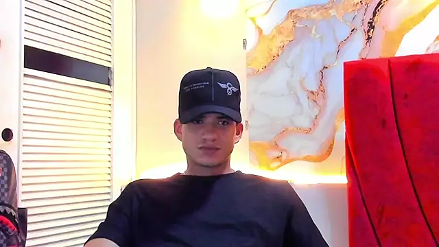 daniscot online show from November 2025 04:13:01 AM