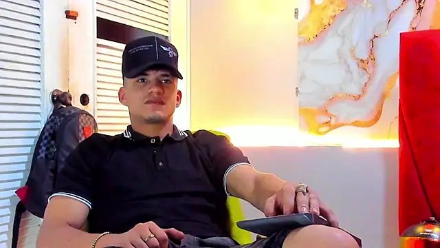 daniscot online show from December 2025 03:55:01 AM