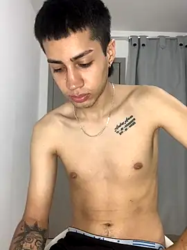 Snapshot of duvan_777 chatting on October 2025 05:48:02 AM duvan 777 online show from October 2025 05:48:02 AM