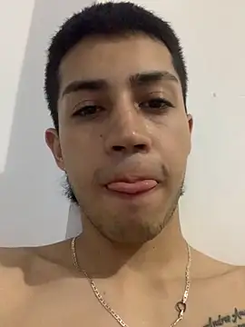 Snapshot of duvan_777 chatting on October 2025 03:58:02 AM duvan 777 online show from October 2025 03:58:02 AM