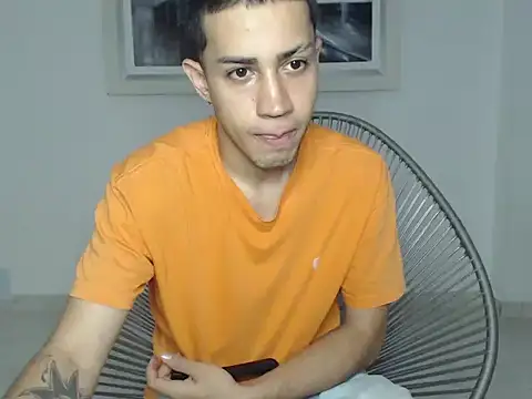 Snapshot of duvan_777 chatting on January 2026 10:02:02 PM duvan 777 online show from January 2026 10:02:02 PM