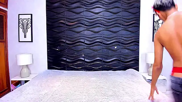 Sammy Millers online show from November 2025 10:33:02 PM