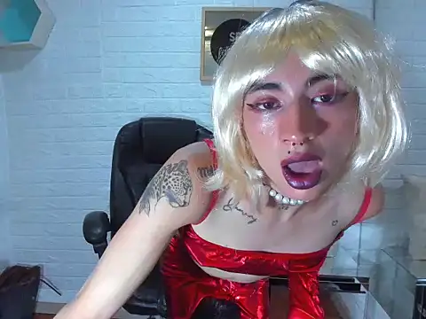 Mila Leon online show from October 2025 04:20:02 AM