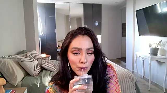 Milana De online show from March 2026 10:36:01 PM