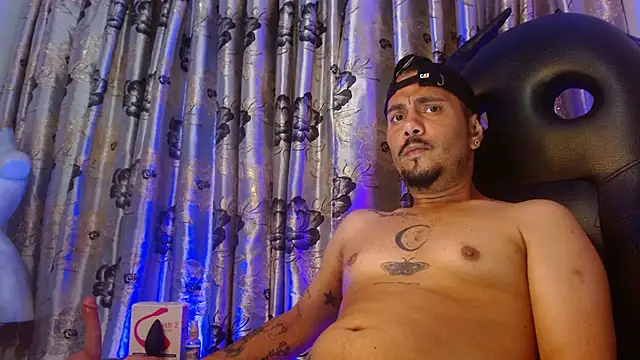 Snapshot of GSUS_PATRICK chatting on October 2025 11:18:01 PM GSUS PATRICK online show from October 2025 11:18:01 PM