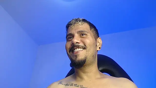 Snapshot of GSUS_PATRICK chatting on October 2025 01:00:01 PM GSUS PATRICK online show from October 2025 01:00:01 PM