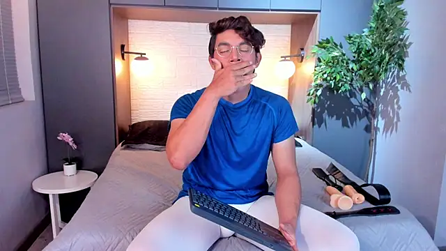 DyllanCooper online show from November 2025 12:22:01 PM