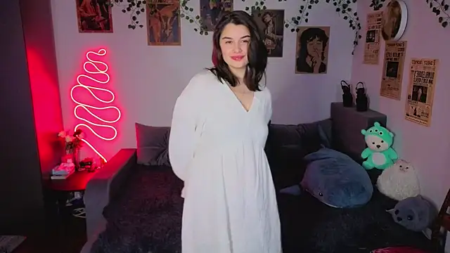 kira kick online show from October 2025 05:23:02 PM