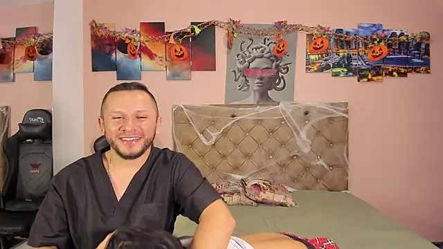 Snapshot of scarlett_vex chatting on October 2025 10:22:02 PM scarlett vex online show from October 2025 10:22:02 PM