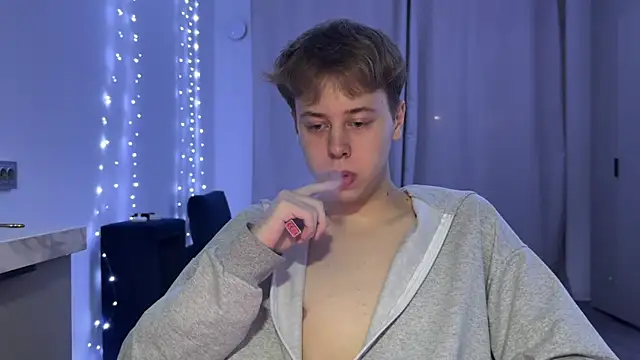  bee boy  online show from October 2025 04:05:01 PM