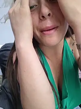 EmmaValencia  online show from April 2026 07:14:01 PM