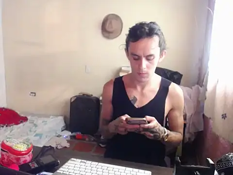 monroedelrey online show from October 2025 04:47:01 PM