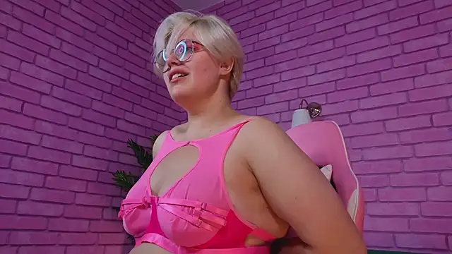 DominiqueSweetie online show from October 2025 09:20:01 AM