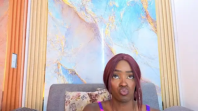 Nahomy Smiths aws online show from October 2025 09:59:02 PM