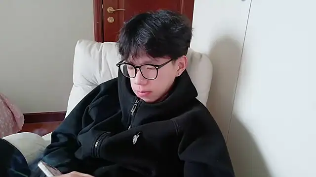 hangzi-0011 online show from November 2025 08:04:02 AM