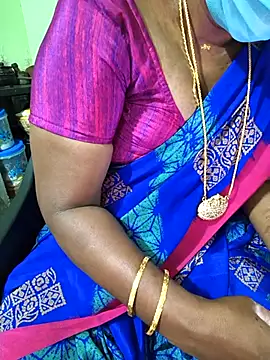 Tamilselviroja- online show from May 2026 03:18:02 PM