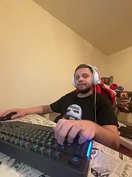 KingAdonisss online show from October 2025 05:24:02 PM