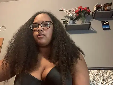 nicolette356 online show from October 2025 09:56:01 PM