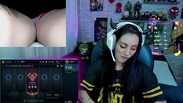 Snapshot of Gomorygg chatting on November 2025 08:11:01 PM Gomorygg online show from November 2025 08:11:01 PM