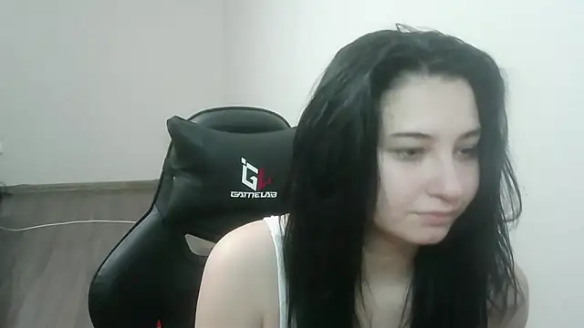 Snapshot of meow_woem chatting on October 2025 05:43:01 PM meow woem online show from October 2025 05:43:01 PM