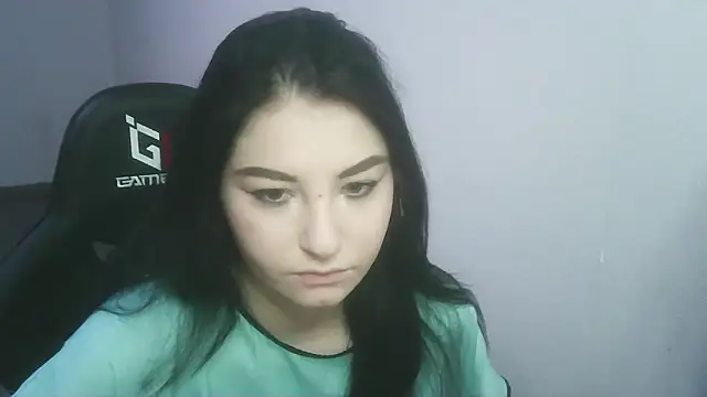 Snapshot of meow_woem chatting on November 2025 07:54:01 AM meow woem online show from November 2025 07:54:01 AM