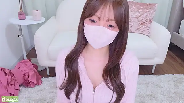 Snapshot of Seira__nn chatting on May 2026 01:21:02 PM Seira nn online show from May 2026 01:21:02 PM
