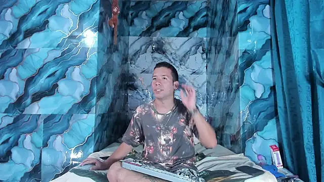 celesteyorucso1 online show from October 2025 09:12:02 PM