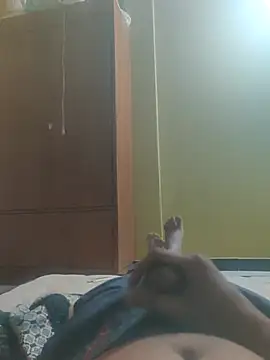 Snapshot of Hhhggghrrr3219 chatting on February 2026 06:39:02 PM Hhhggghrrr3219 online show from February 2026 06:39:02 PM