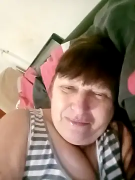 Apeesynka55211 online show from November 2025 05:24:02 PM