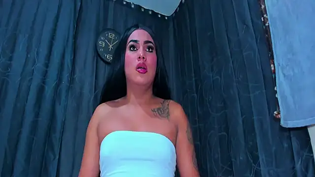 Snapshot of RobertaxGutierrez chatting on February 2026 01:17:01 PM RobertaxGutierrez online show from February 2026 01:17:01 PM