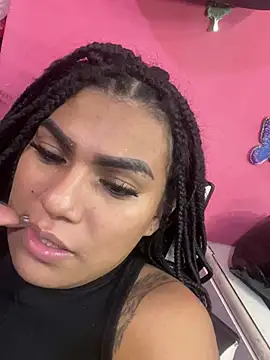 Snapshot of RobertaxGutierrez chatting on February 2026 01:15:02 AM RobertaxGutierrez online show from February 2026 01:15:02 AM