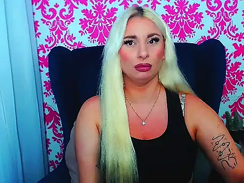 LuxuriaBlond online show from October 2025 07:24:02 PM