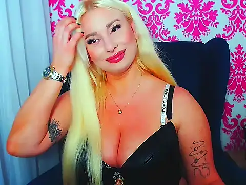 LuxuriaBlond online show from October 2025 09:37:01 PM