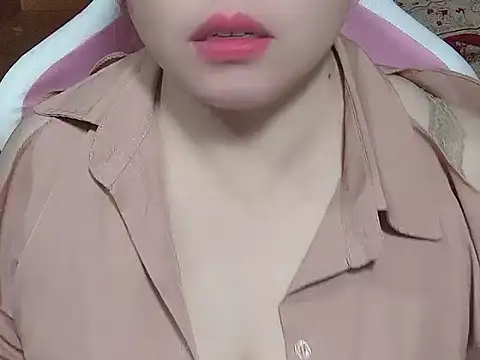 Snapshot of Sunna104 chatting on February 2026 08:47:01 PM Sunna104 online show from February 2026 08:47:01 PM