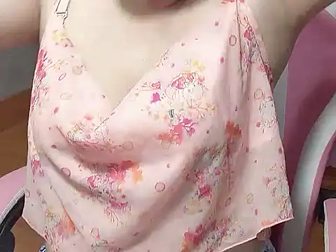 Snapshot of Sunna104 chatting on March 2026 05:20:02 PM Sunna104 online show from March 2026 05:20:02 PM