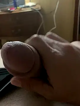 Snapshot of -bunny06 chatting on October 2025 10:41:02 PM -bunny06 online show from October 2025 10:41:02 PM