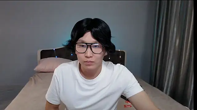 KaiChicken online show from October 2025 02:32:01 AM