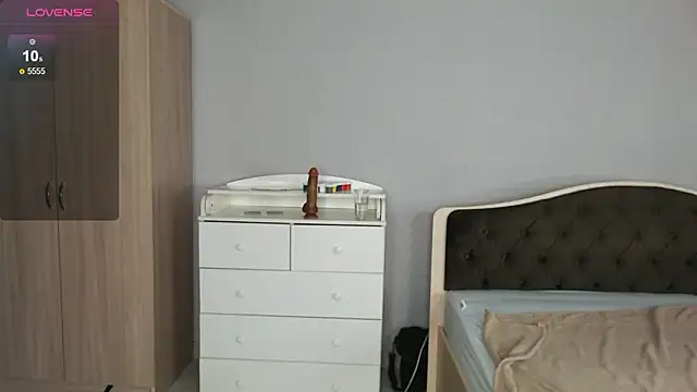 KaiChicken online show from March 2026 12:30:02 PM