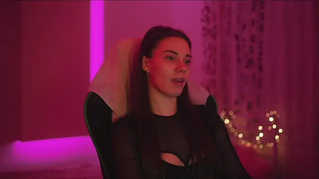 CandyStorm online show from April 2026 11:03:01 PM