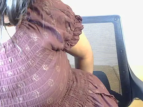 baby-panda4 online show from October 2025 03:57:02 PM