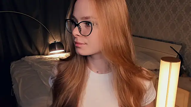 Snapshot of LibbyVenzeio chatting on October 2025 07:05:02 AM LibbyVenzeio online show from October 2025 07:05:02 AM